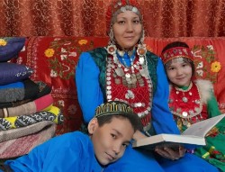 Завершился районный онлайн-челлендж «Мама, книга, я»