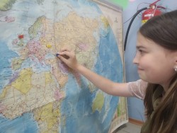 Игровая программа «В путь по странам и континентам»