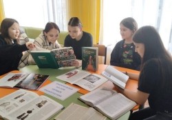 Познавательная программа «Путешествие в мир национального костюма»